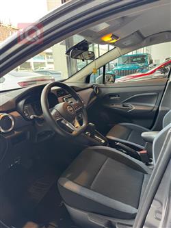 نیسان ڤێرسا